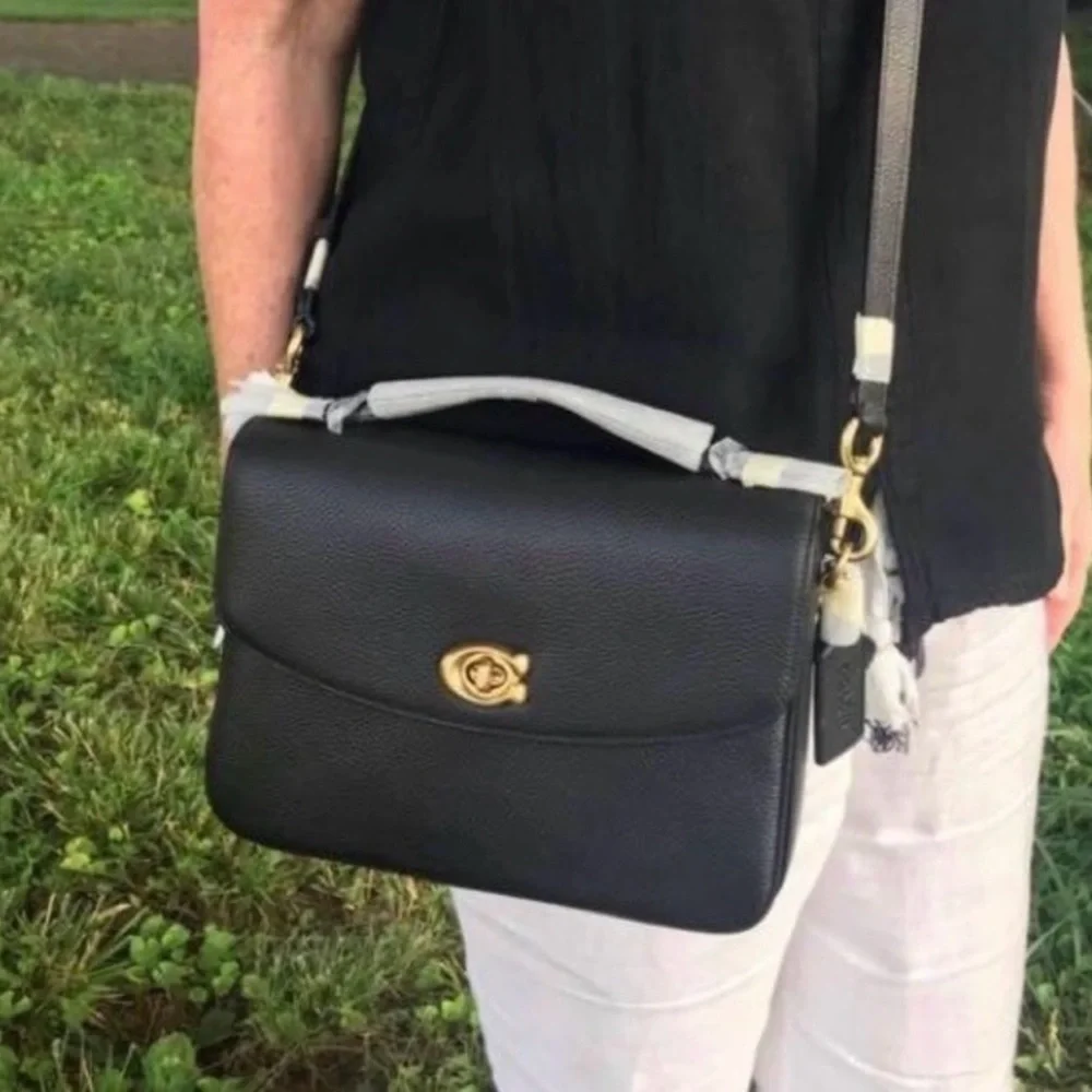 Coach Cassie Black Pebble Leather Top Handle Crossbody Messenger Turn-lock Bag